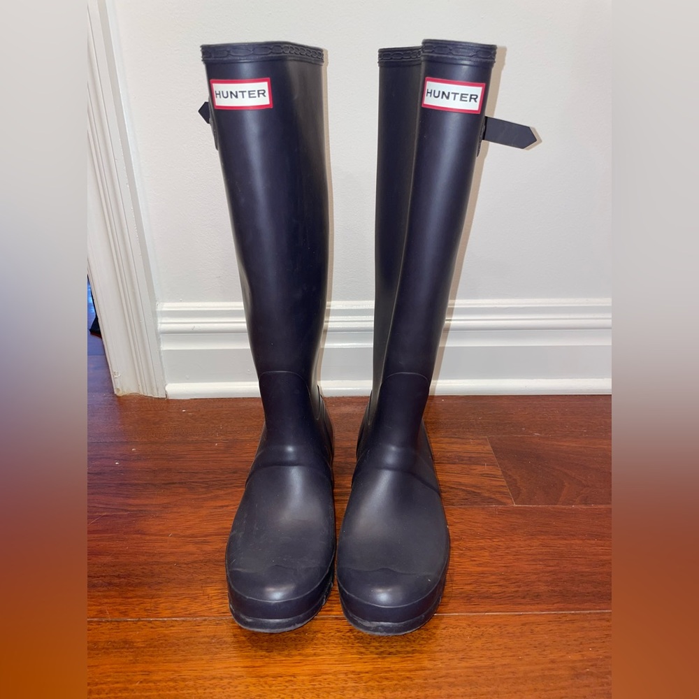 Hunter dark blue rain boots